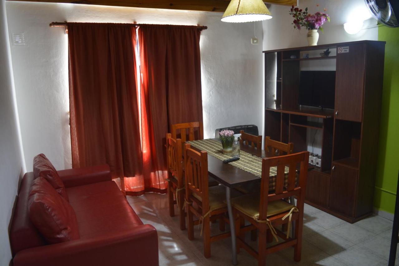 Aparthotel Bahia Neuquén Kültér fotó